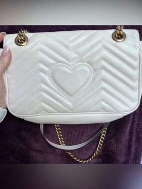 Small white gucci marmont shoulder bag